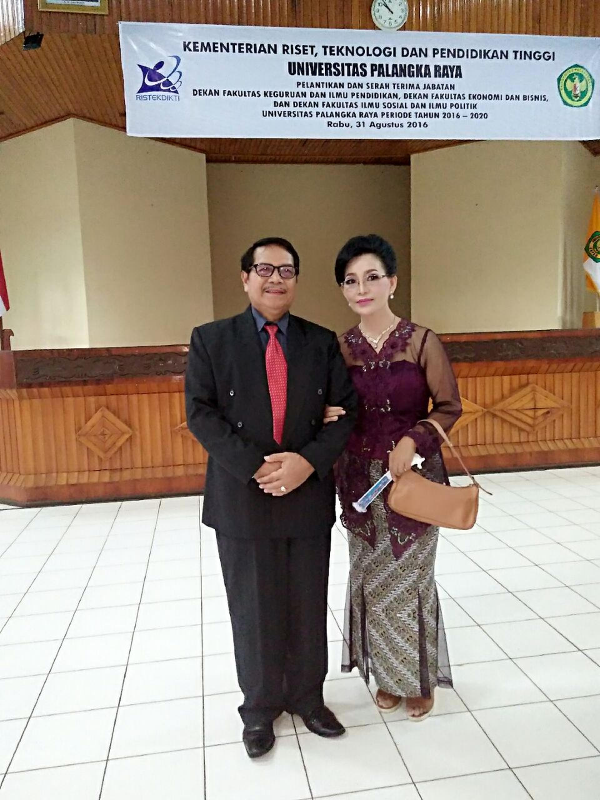 DARI AGAMA POLITEISME KE AGAMA KETUHANAN YANG MAHA ESA